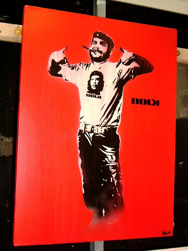 File:Dolk che canvas.jpg