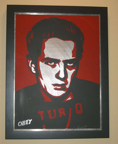 File:Strummer metal.jpg